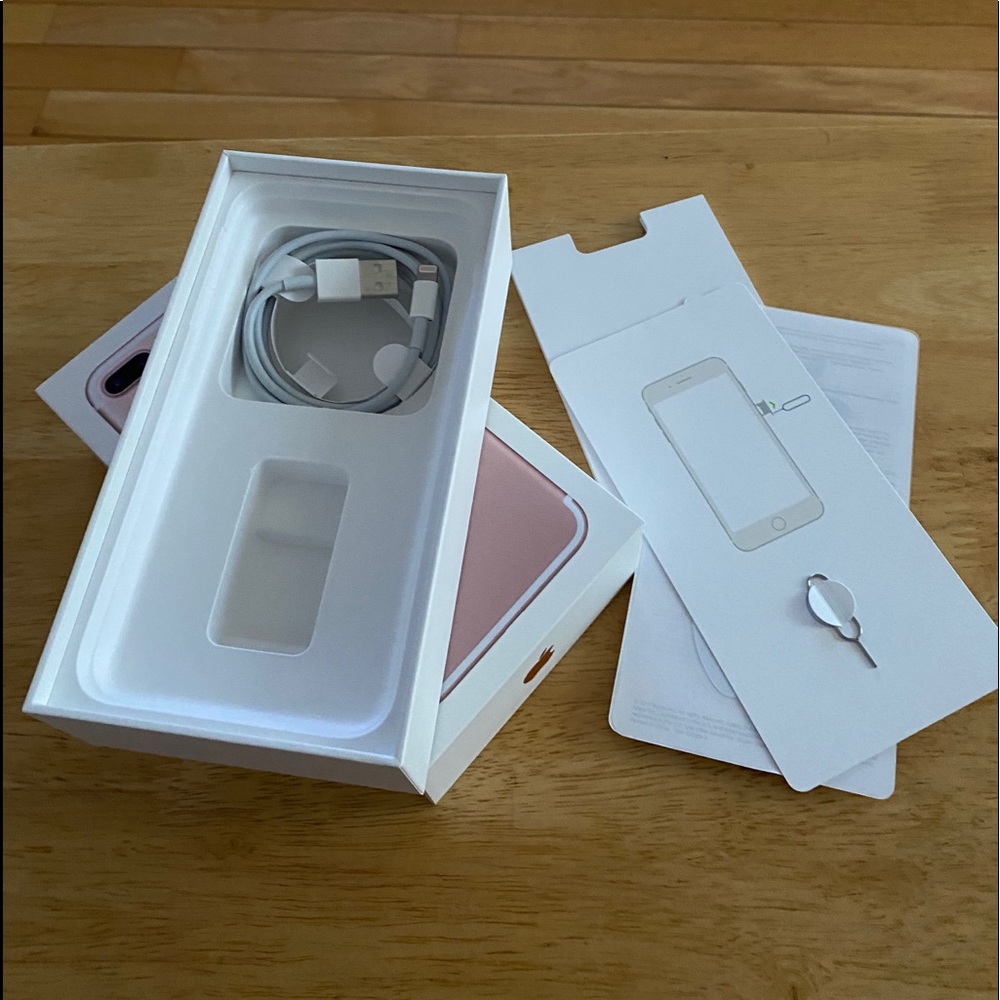 iPhone 7+ rose gold - EMPTY box only